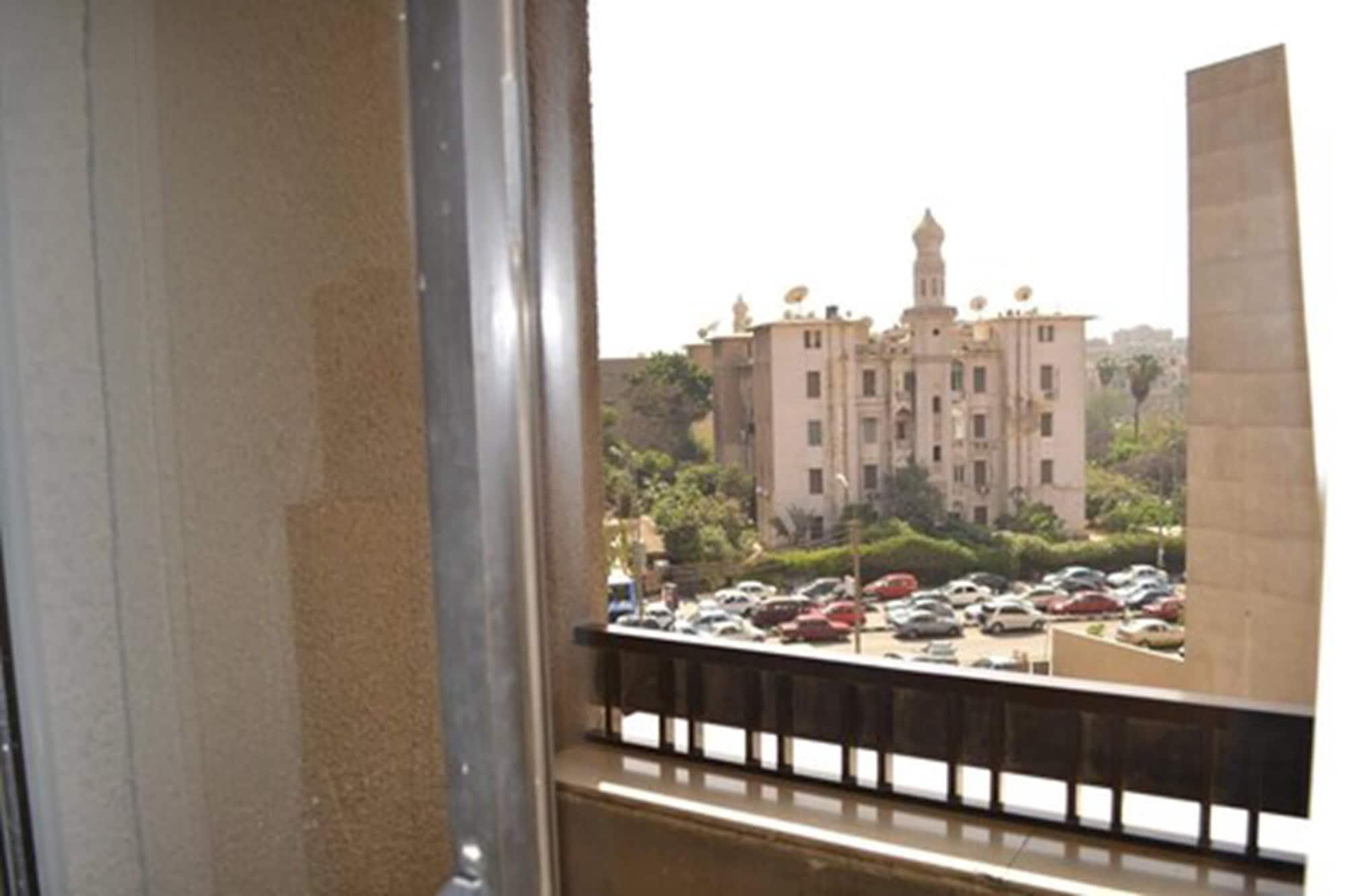 Beirut Hotel Caïro Buitenkant foto